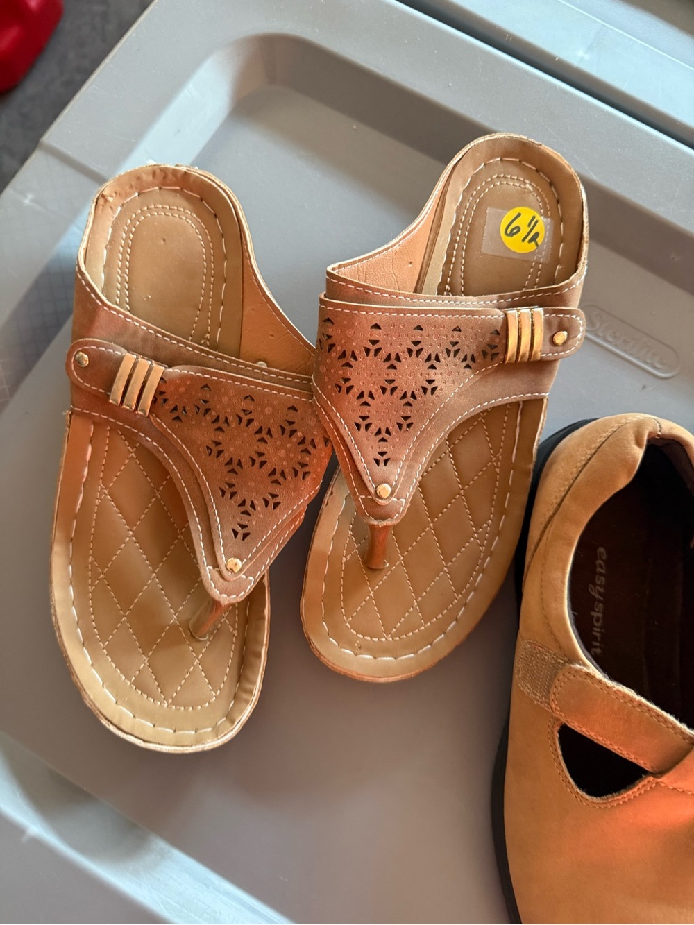 Girls Tan Cutout Thong Sandals - Kids